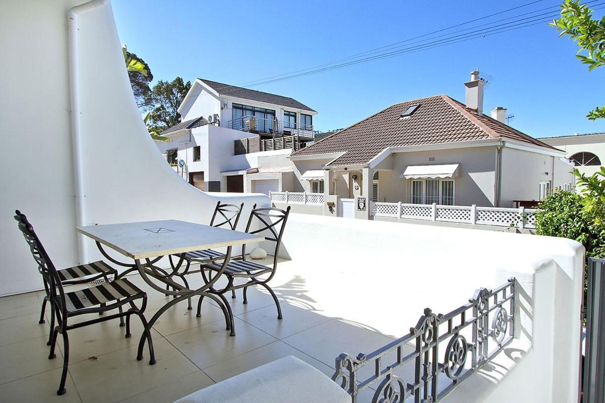 On Kloof Avenue In Gardens/ Tamboerskloof Cape Town