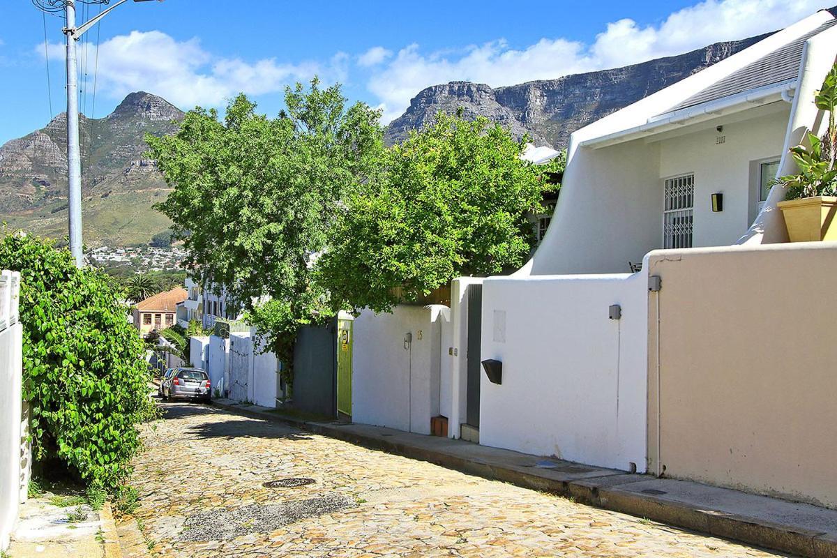 On Kloof Avenue In Gardens/ Tamboerskloof Holiday home Cape Town